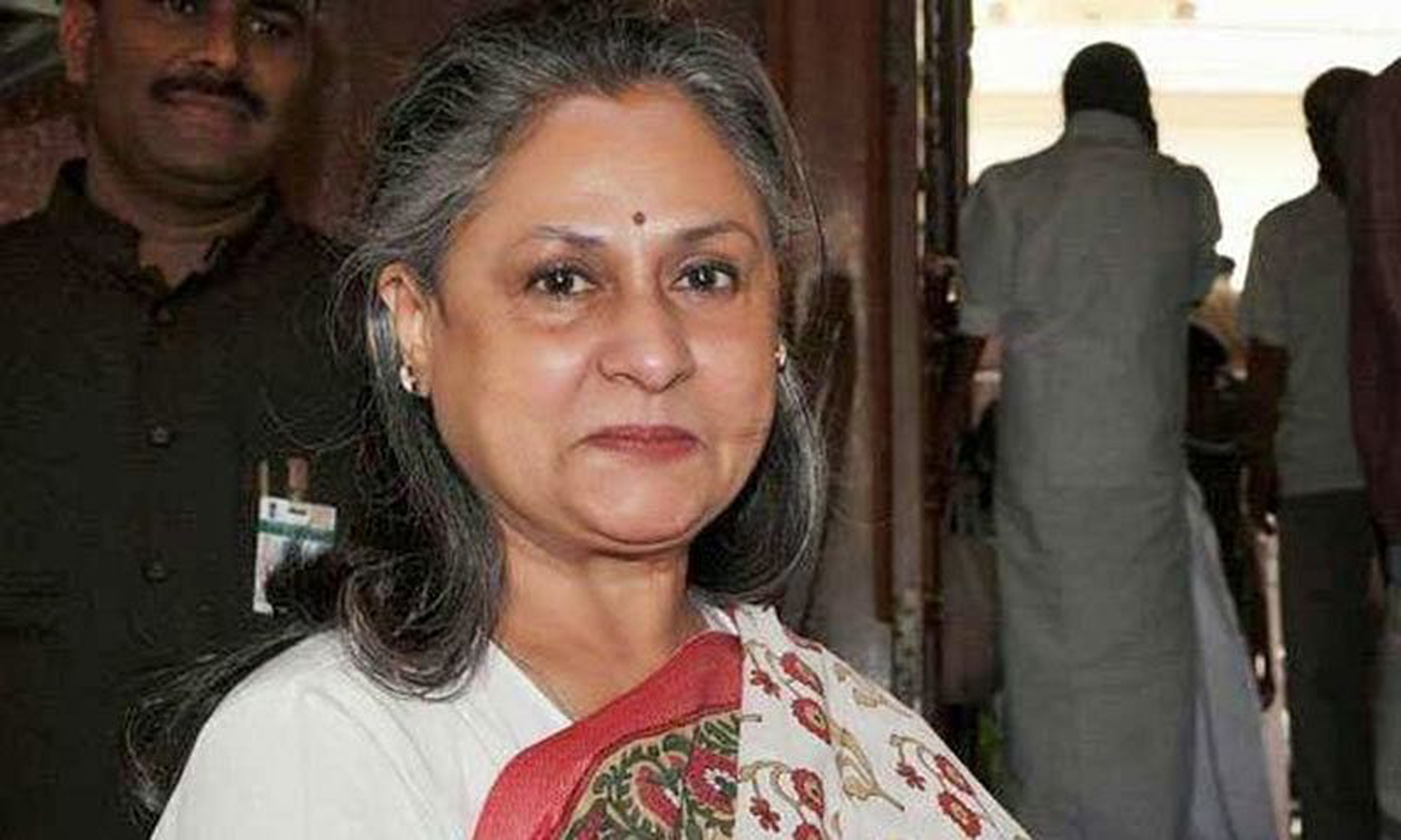 कोरोना: मदद को आगे आए जनप्रतिनिधि, जया बच्चन ने कन्नौज मेडिकल कॉलेज के दिए एक करोड़