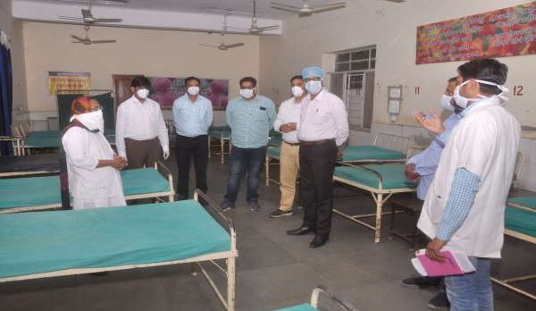 श्रीगंगानगर में लॉक डाउन, पाबंदी अधिक.......देखें खास तस्वीरें