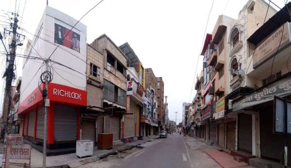 श्रीगंगानगर में लॉक डाउन, पाबंदी अधिक.......देखें खास तस्वीरें