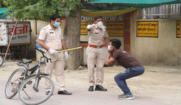 श्रीगंगानगर में लॉक डाउन, पाबंदी अधिक.......देखें खास तस्वीरें