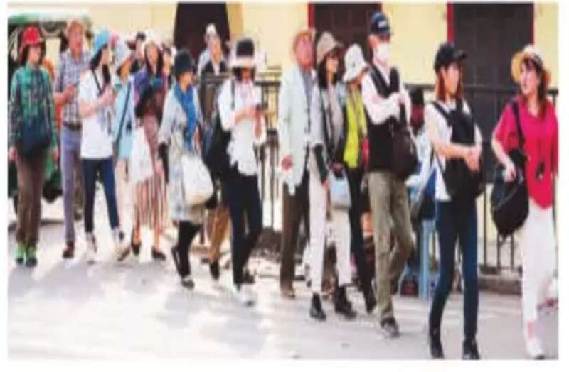 #CORONAVIRUS: ब्रिटेन की पर्यटक ने उड़ाए होश....पुष्कर से 60 और विदेशी रवाना,#CORONAVIRUS: ब्रिटेन की पर्यटक ने उड़ाए होश....पुष्कर से 60 और विदेशी रवाना