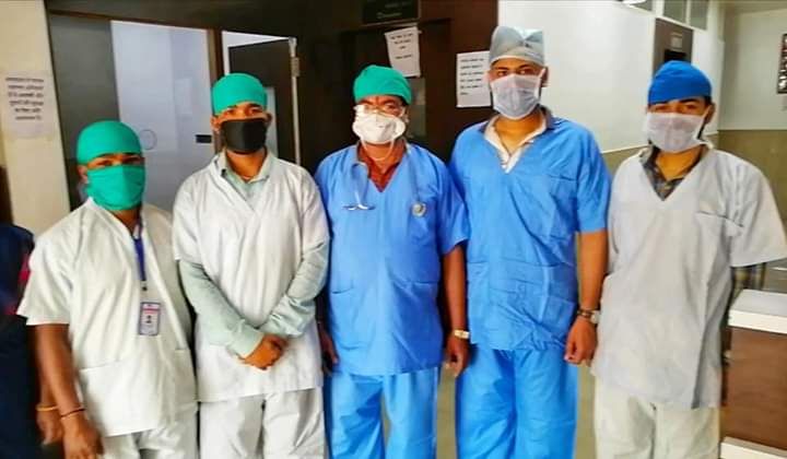 भोपाल के डॉक्टरों ने की लोगों से अपील, घर में रहें और मास्क का करें प्रयोग