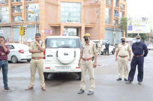 people put barricades in colonies of jodhpur during lockdown in india