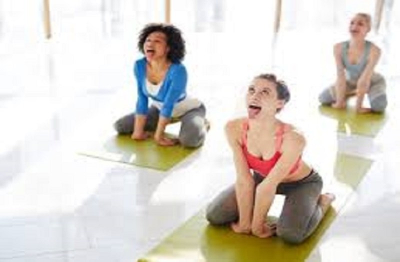 नियमित अभ्यास से फेफड़ों को मजबूती देते हैं ये आसन