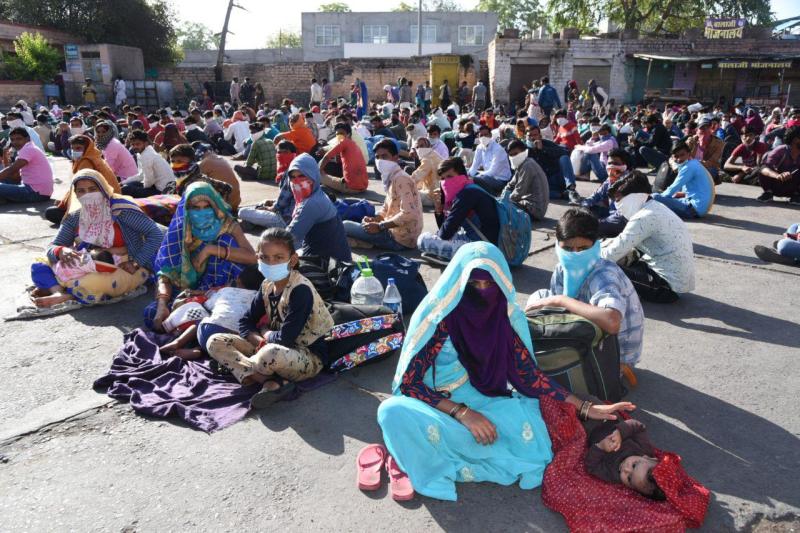 people travelling during coronavirus lockdown in jodhpur