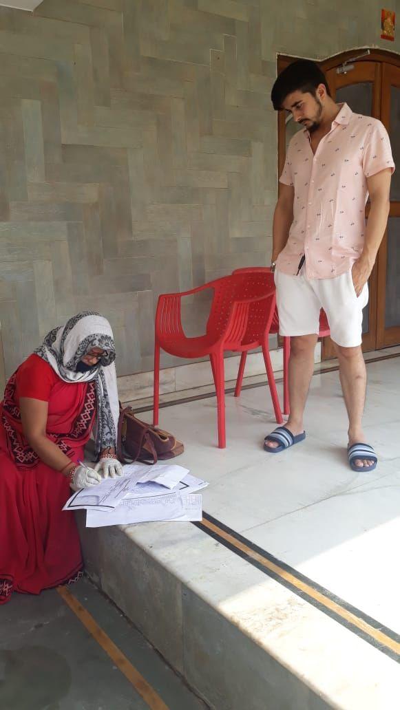 शहर के वार्डों में होम आइसोलेशन व क्वारेंटाइन घरों के आसपास सर्वे शुरू