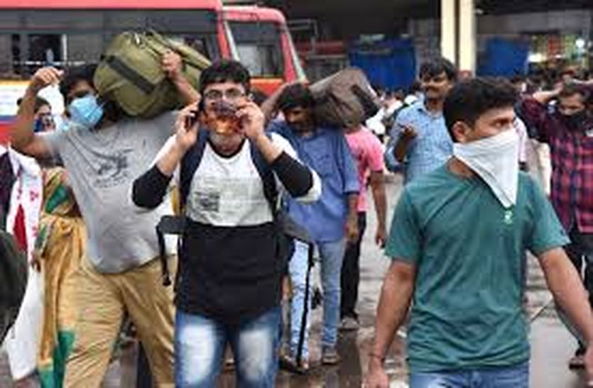 Lockdown : बेंगलूरु में दो दिन से फंसे थे राजस्थान के 2437 मजदूर, प्रशासन ने सरकारी बसों से किया रवाना