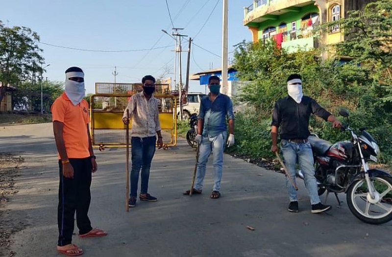 बांसवाड़ा : शासन-प्रशासन की मुस्तैदी, भामाशाह और आमजन भी मिला रहे कंधे से कंधा