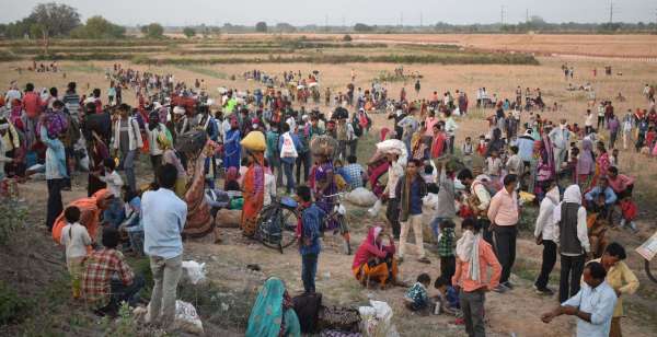  Border seal of Rajasthan, what is the situation of people stranded on the Baratha border ..