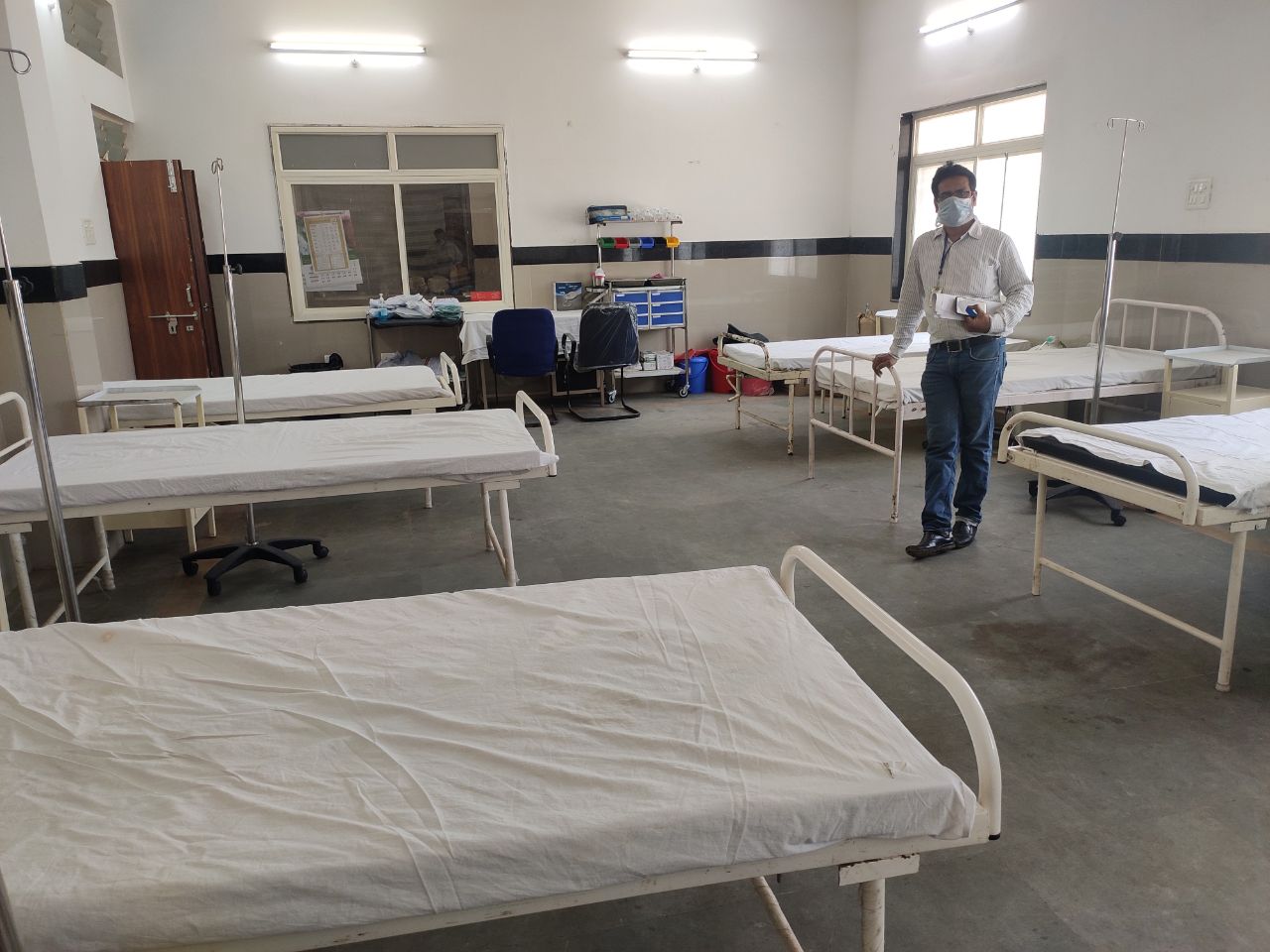 Patrika Special मध्यप्रदेश के इन अस्पतालों में नहीं है वेंटिलेटर, दो डाॅक्टर्स के भरोसे अस्पताल