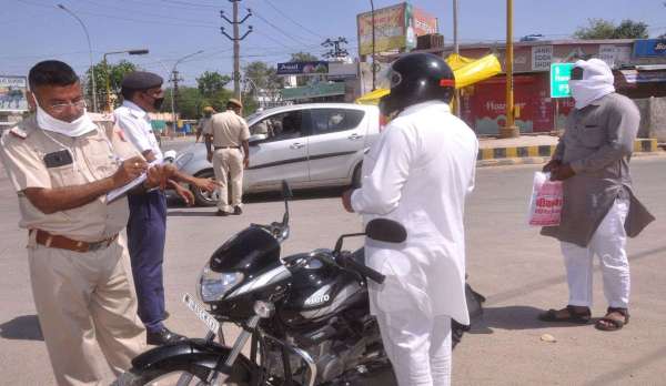 श्रीगंगानगर में चल रहा लॉक डाउन.......देखें खास तस्वीरें
