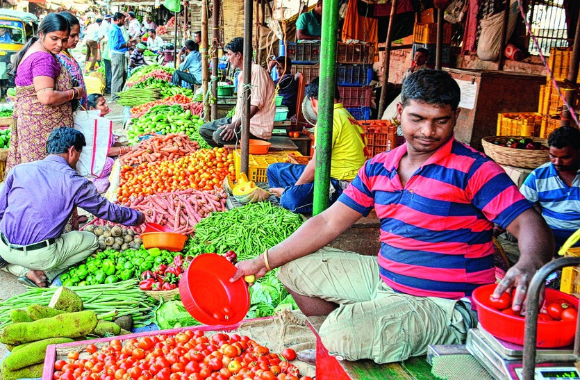 लॉकडाउन में मुनाफाखोरी रोकने जिला प्रशासन ने तय किया सब्जियों का रेट, आलू मिलेगा बीस रुपए किलो