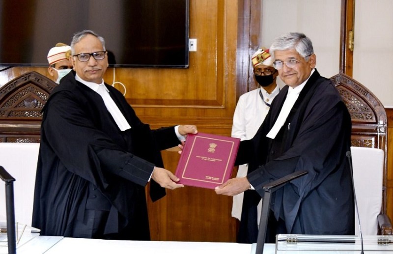 Chief Justice administered oath to Justice Alok Singh