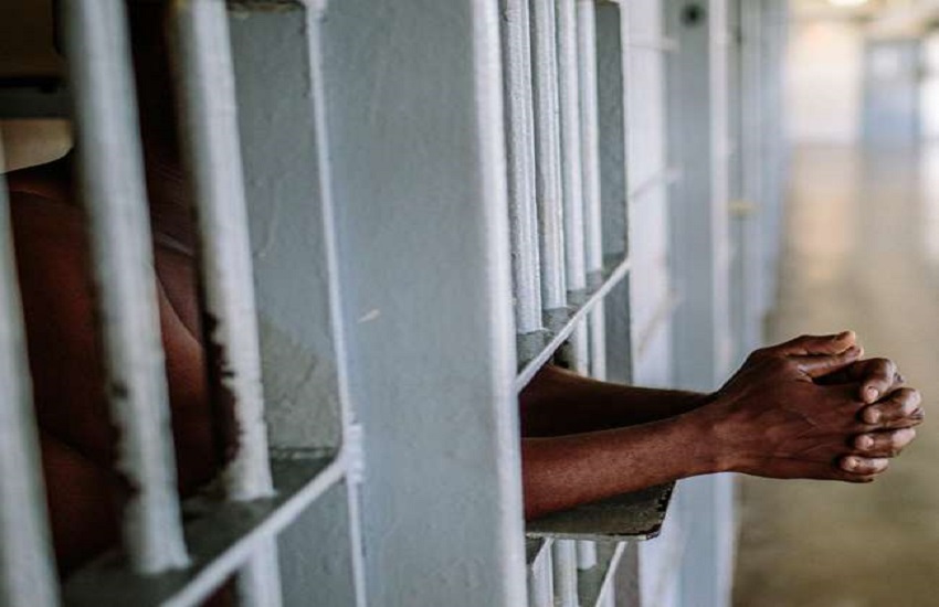8705 prisoners released from state jails