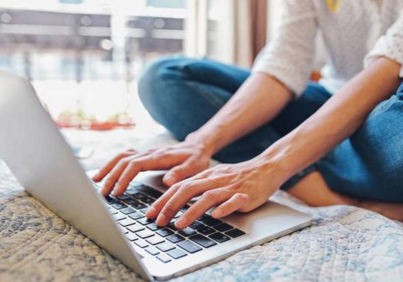 लॉकडाउन इफेक्ट : वर्क टू होम से इंटरनेट सेवा पर बढ़ा जबरदस्त लोड़