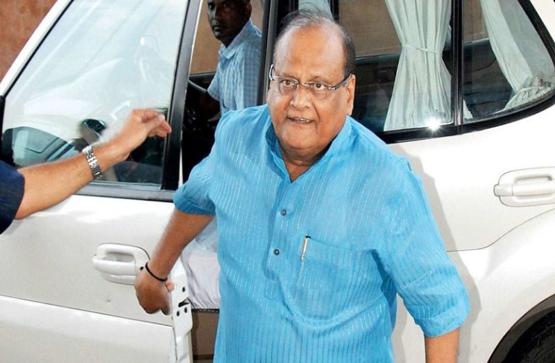 कच्ची बस्तियों में नहीं बने राशन कार्ड, प्रशासन उपलब्ध करवाए राशन