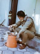 पापा आप घर पर क्यों नहीं आते, इतनी ड्यूटी करोंगे तो थक जाओंगे, बेटी के इन मार्मिक सवालो का नहीं टीआई के पास जबाव