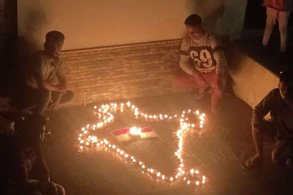 घर-घर जलाए दीपक, दीवाली सा नजारा