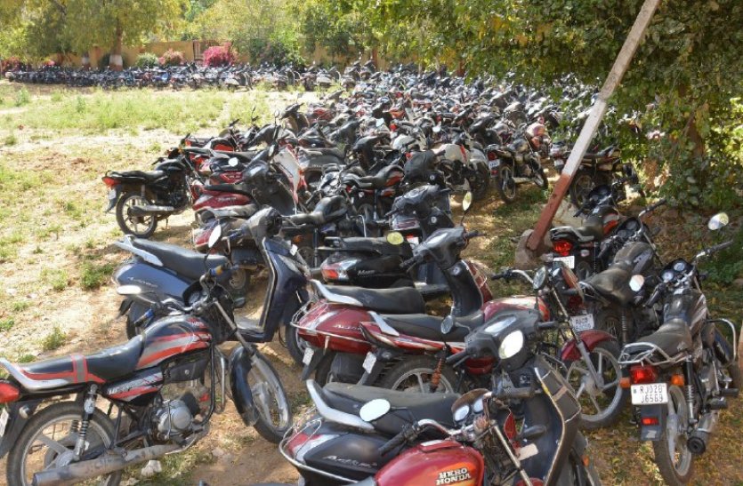 Alwar Police Seized More Than 5700 Vehicles During Lock Down