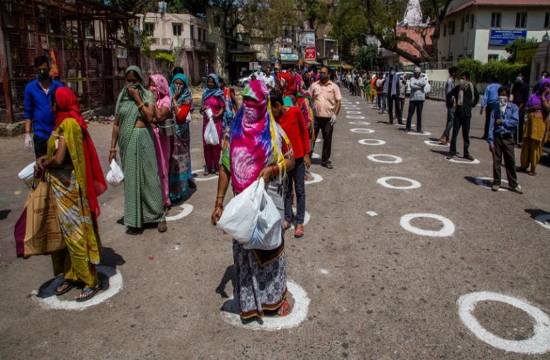 सोशल डिस्टैसिंग को गंभीरता से नहीं लिया तो 2022 तक बढ़ सकती है कोरोना की समस्या !