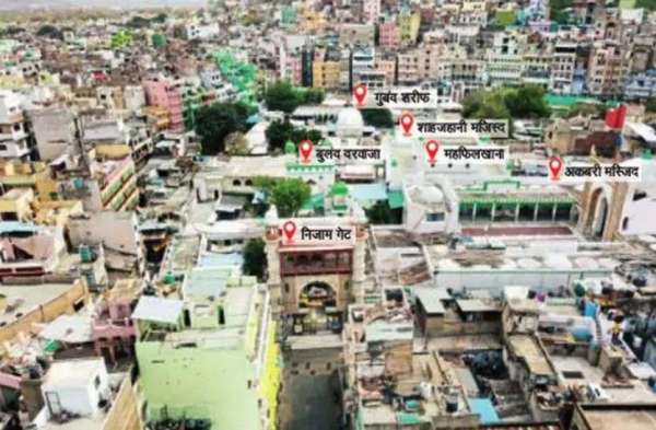 #LOCKDOWNEFFECT: सूना पड़ा ख्वाजा का दर . . ...