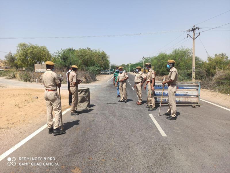 कोरोना पॉजिटिव: बाड़मेर के कितनोरिया में कफ्र्यू, सीमाएं सील कर नाके स्थापित