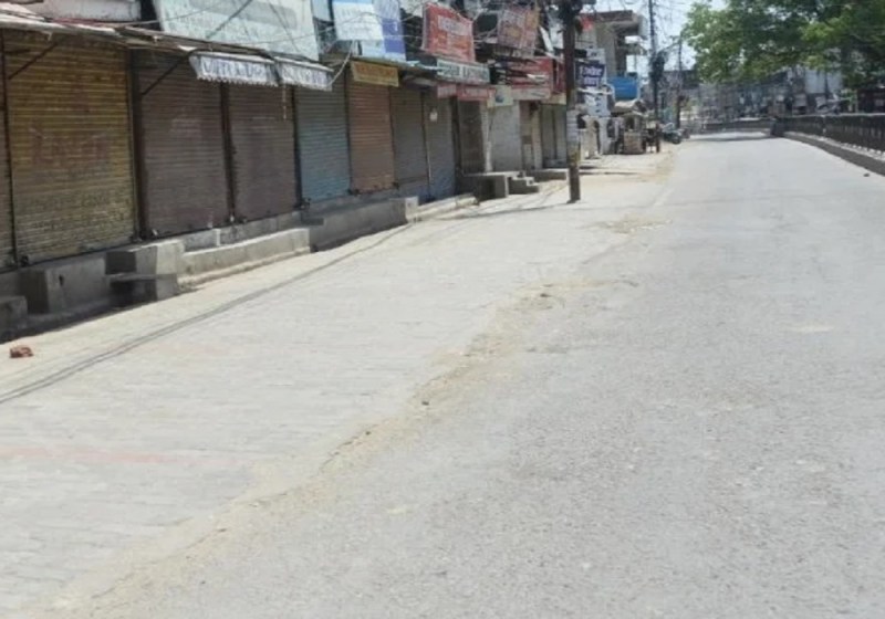 लखनऊ में पूरी तरह से सील कोरोना संक्रमण 12 हॉटस्पॉट के बारे में जानिए