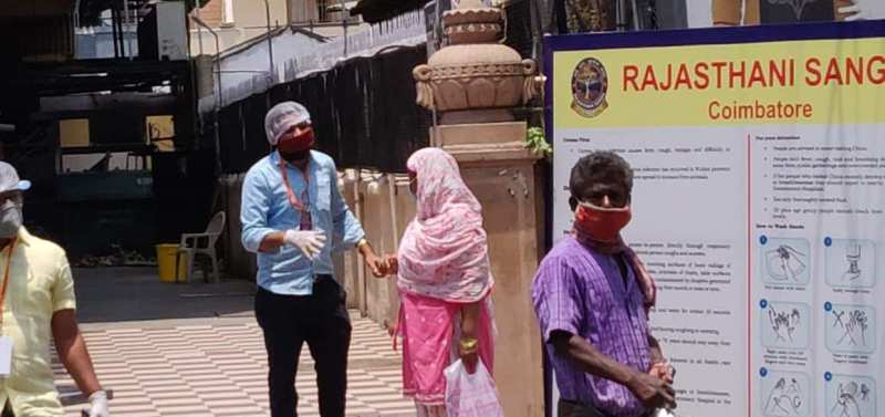 भोजन वितरण जारी