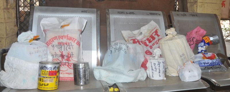 लॉक डाउन के चलते लॉकर में पहुंची अस्थियां