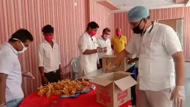 Hotel Akshat Residency is serving free food continuously for 11 days