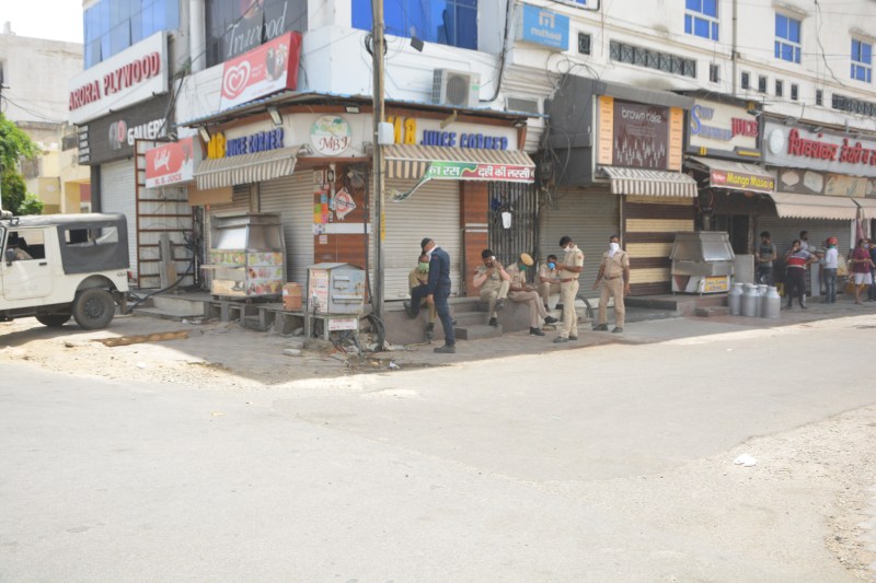 police arrest person