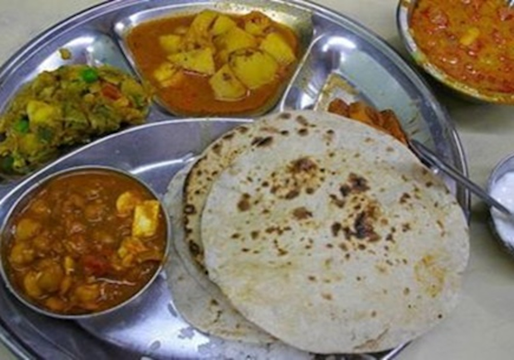 सादा भोजन करने से ठीक हुए कोरोना संक्रमित आठ मरीज, इम्युनिटी बढ़ाने के लिए ली ये डाइट