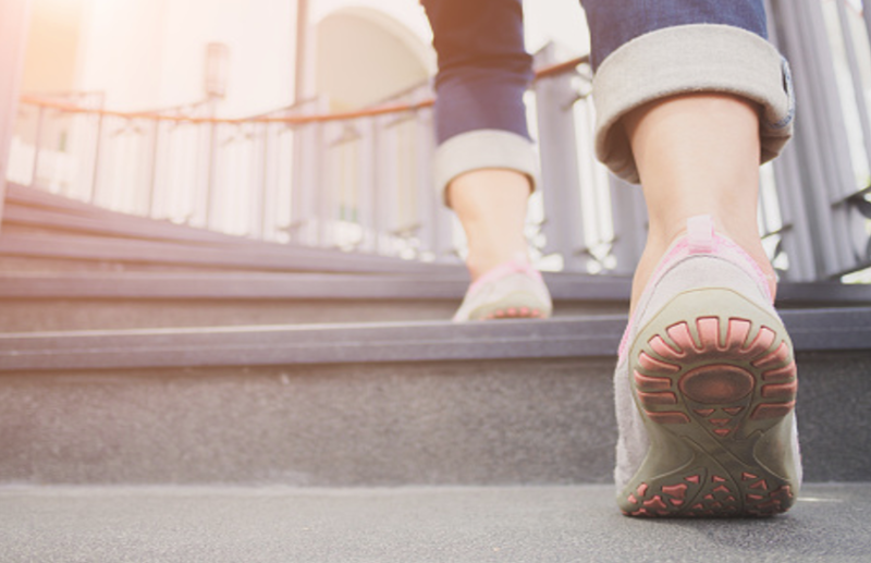 Stay Healthy: Walk regular To get rock hard muscles and lose weight