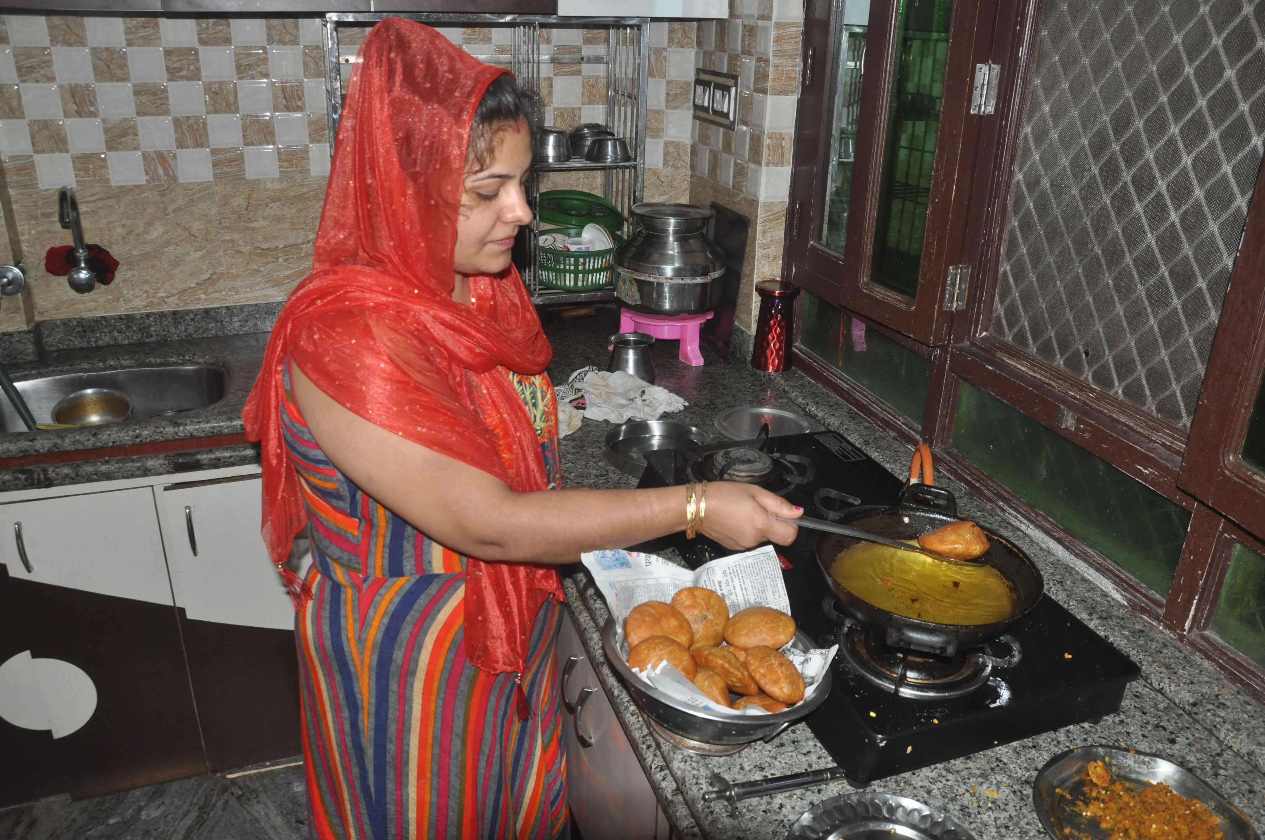 Halwa, Idli, Rasgulla ... new recipe in Thar homes