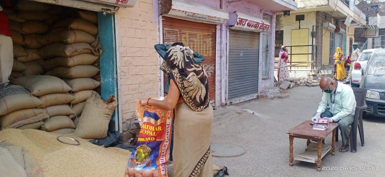 वास्तविक गरीब अब आए सामने, 2 महीने में जोधपुर में 14 हजार नए लोगों को राशन