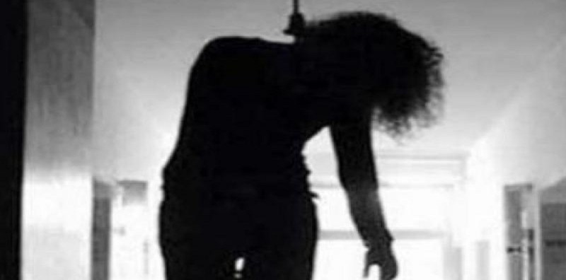 woman commuted suicide and husband stuck in other city in lockdown