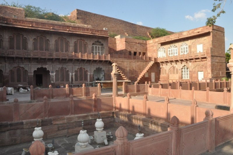 mandore situated janana mahal was used by queens in summer days