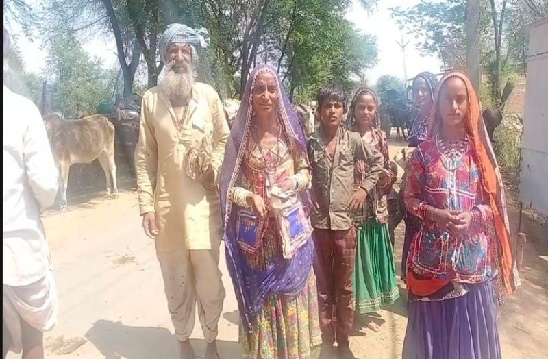 घुमंतू जाति के लोहपीटा समाज के लोग हो रहे परेशान