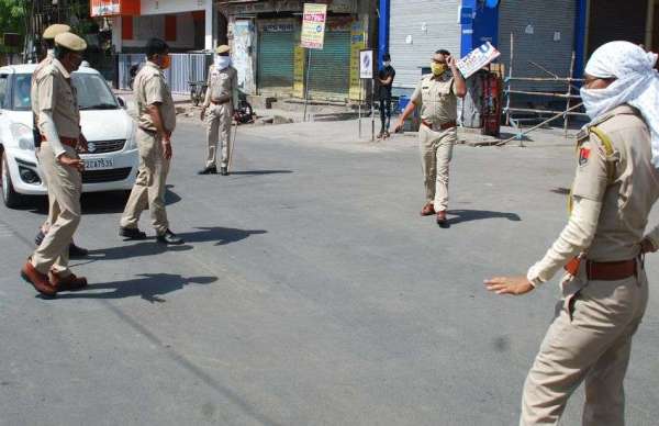 कोरोना संक्रमित महिला पाजिटिव आने के बाद उड़ी प्रशासन की नींद