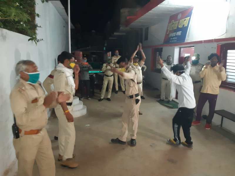 Policemen danced to relieve tension