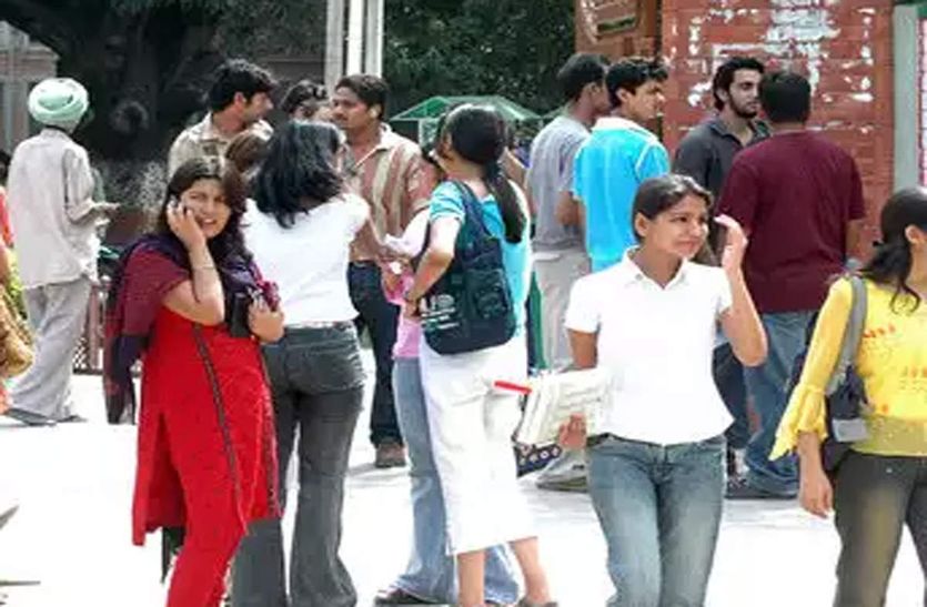 सीएस सिलेबस में बड़ा बदलाव विद्यार्थी देते हैं परीक्षा