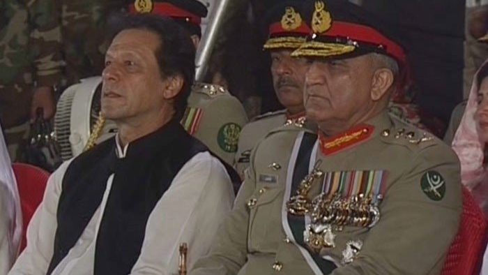 imran khan and general bajwa