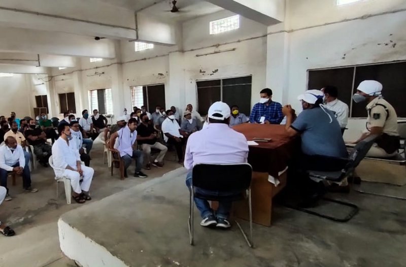 SDM takes meeting on relaxation given in Corona disaster in Maihar