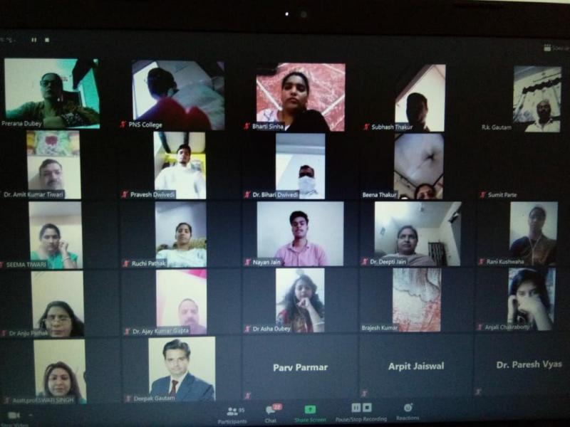 घर पर ही रहकर भी उच्च शिक्षा 