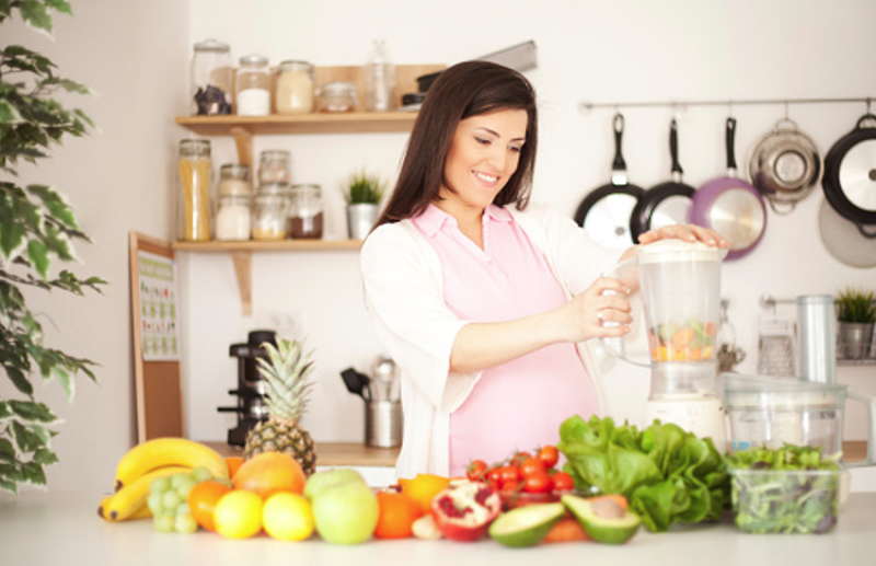 Eat Healthy Diet in Pregnancy For good Mental Health of baby