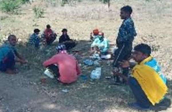 #coronaeffect : पापी पेट का सवाल है ....