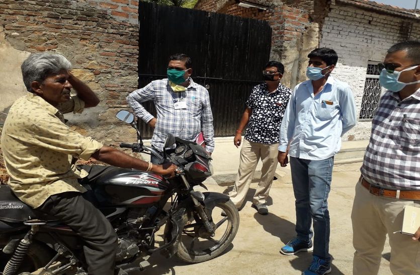 ग्रामीण सतर्क, बिना मास्क घूमने पर कर रहे पाबंद, ओड़ा में अब तक 971 लोग आए बाहर से