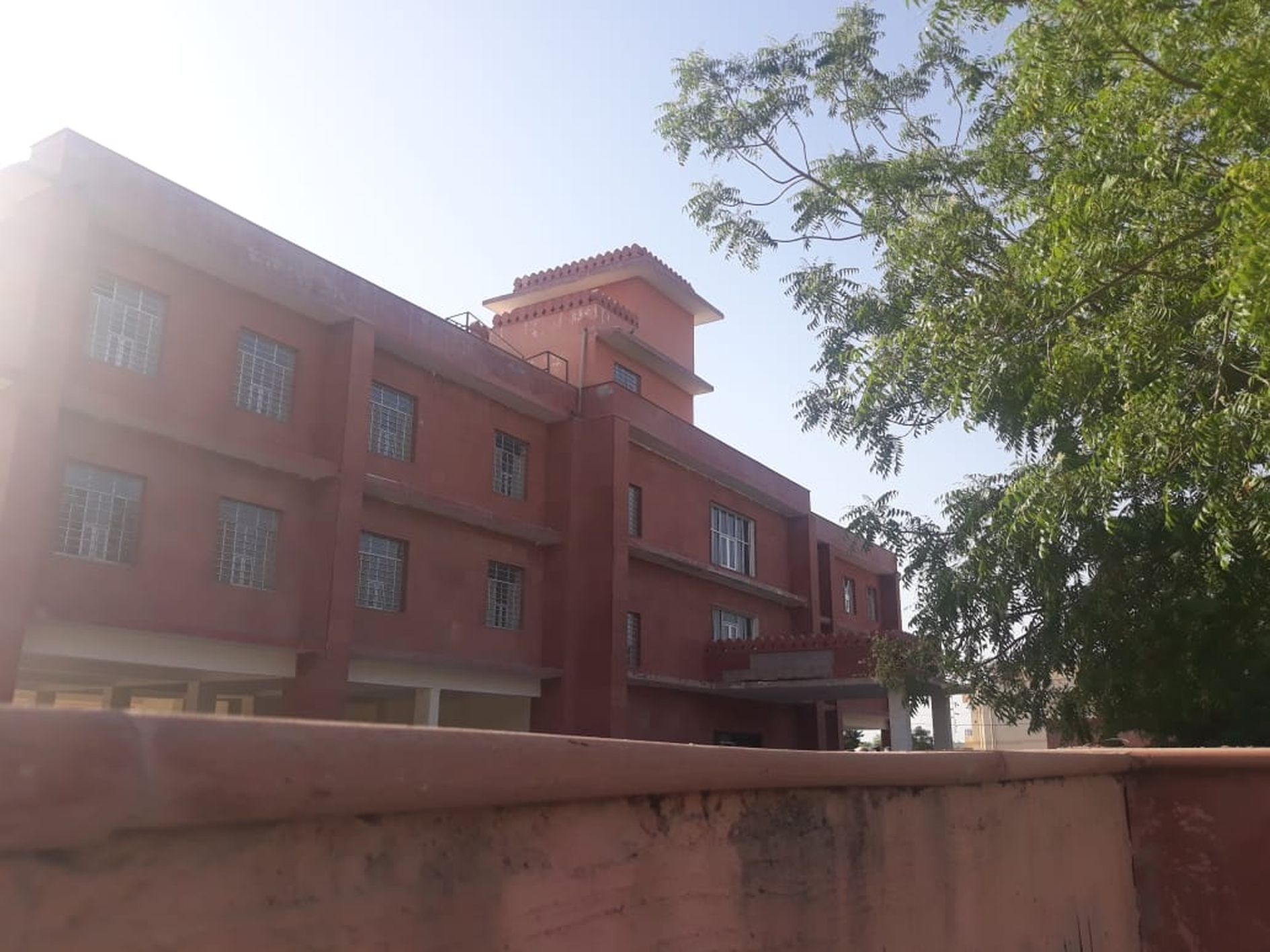 साढ़े सात साल से ड्रग लैबोरेट्री खुलने का इंतजार