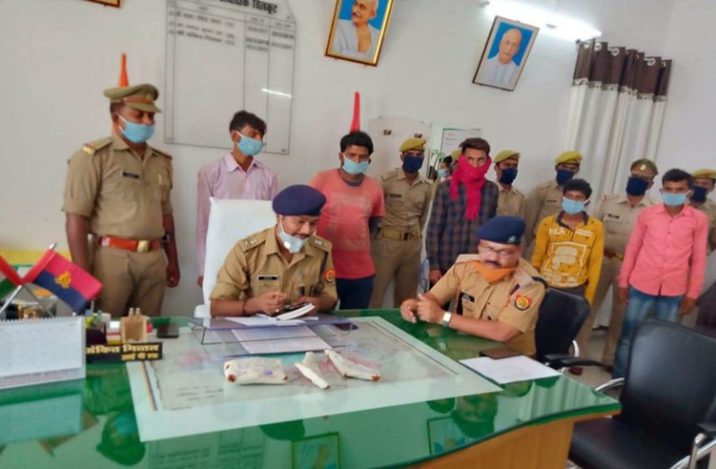 भाजपा सांसद के पेट्रोल पम्प पर हुई लूट का खुलासा 57 हजार नगद बरामद