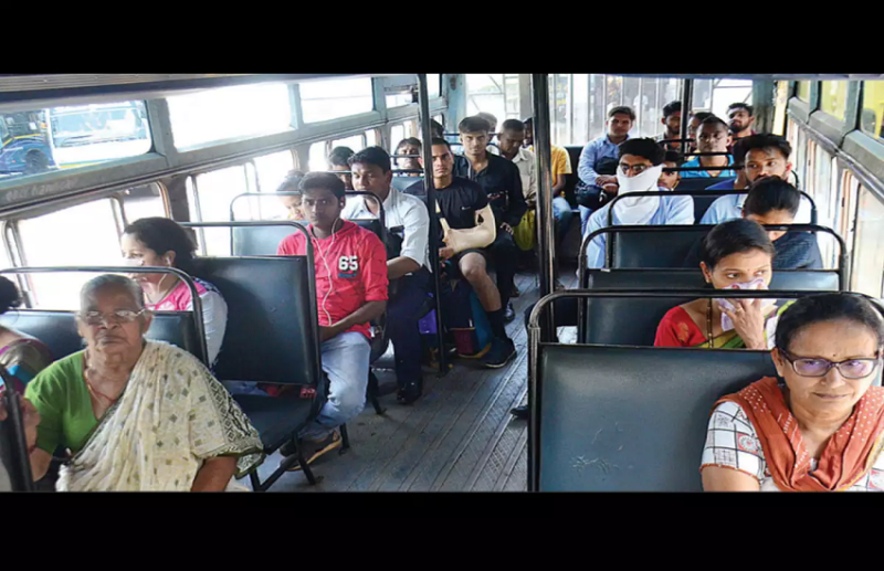 लॉकडाउन में मजबूर बेटे का सहारा बना प्रवासी मजदूर, बीमार मां तक पहुंचाई दवाई